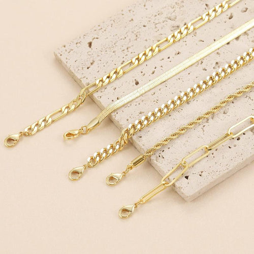Set de 5 Pulseras Enchapadas en Oro 18K - Hipoalergénicas e Impermeables