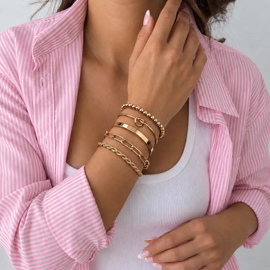 Set de 5 Pulseras Gruesas Enchapada PVD en Oro 18K - Hipoalergénicas e Impermeables