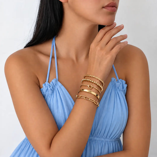 Set de 5 Pulseras Gruesas Enchapada PVD en Oro 18K - Hipoalergénicas e Impermeables
